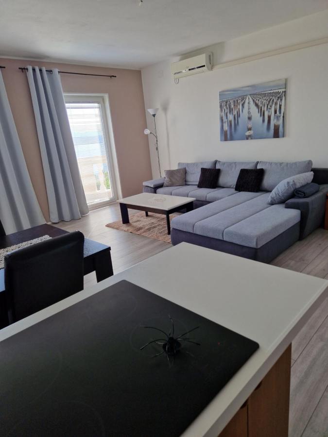 קריקווניצה Apartments Velic מראה חיצוני תמונה