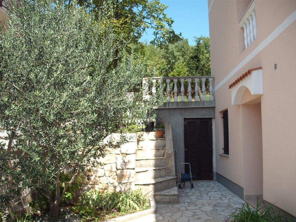 קריקווניצה Apartments Velic מראה חיצוני תמונה