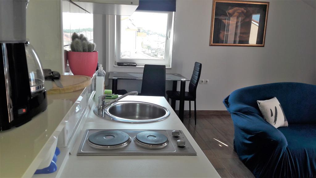 קריקווניצה Apartments Velic מראה חיצוני תמונה
