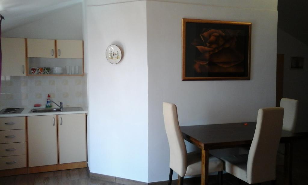 קריקווניצה Apartments Velic מראה חיצוני תמונה