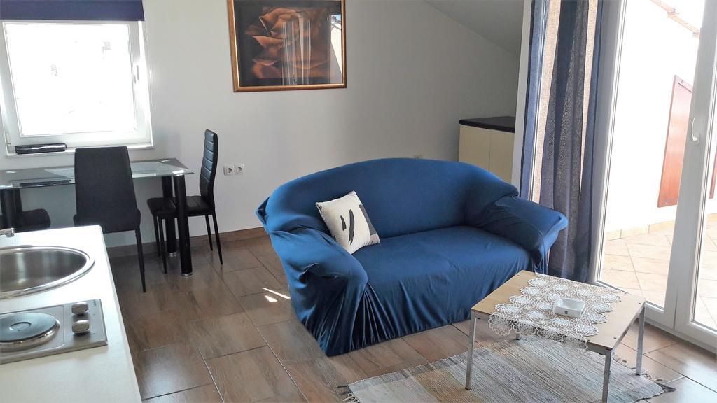 קריקווניצה Apartments Velic מראה חיצוני תמונה