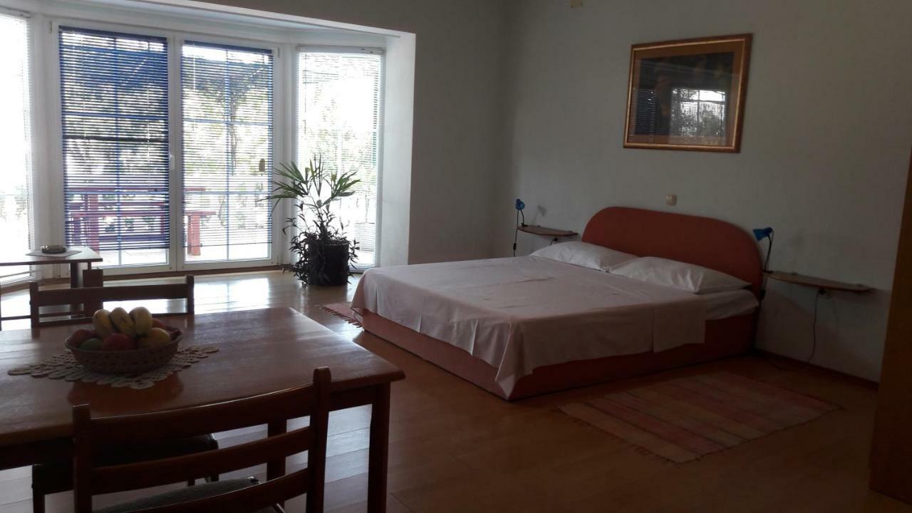 קריקווניצה Apartments Velic מראה חיצוני תמונה