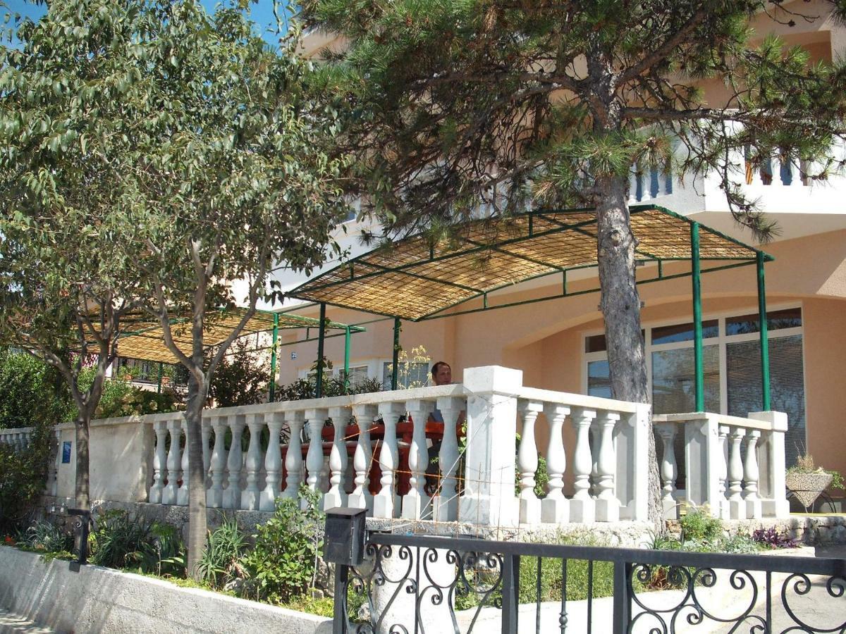 קריקווניצה Apartments Velic מראה חיצוני תמונה