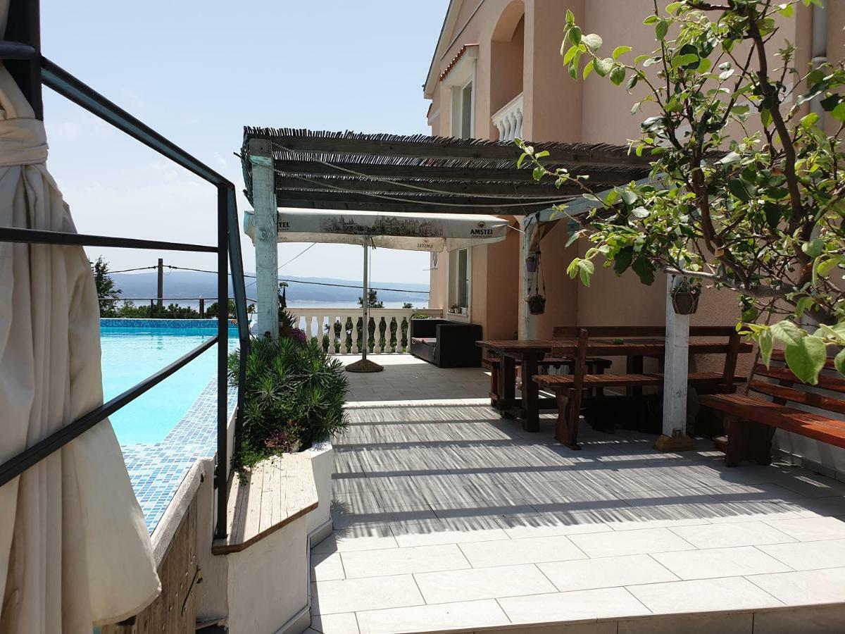 קריקווניצה Apartments Velic מראה חיצוני תמונה